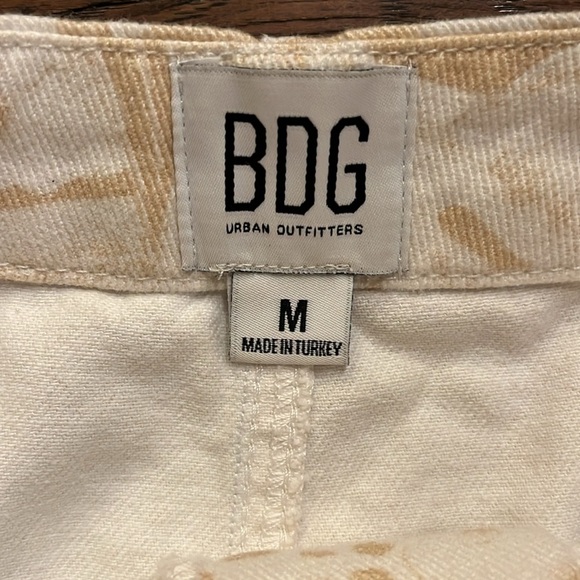 BDG Urban Outfitters Subtle Jungle Print Jean Skirt Size M - Picture 2 of 9